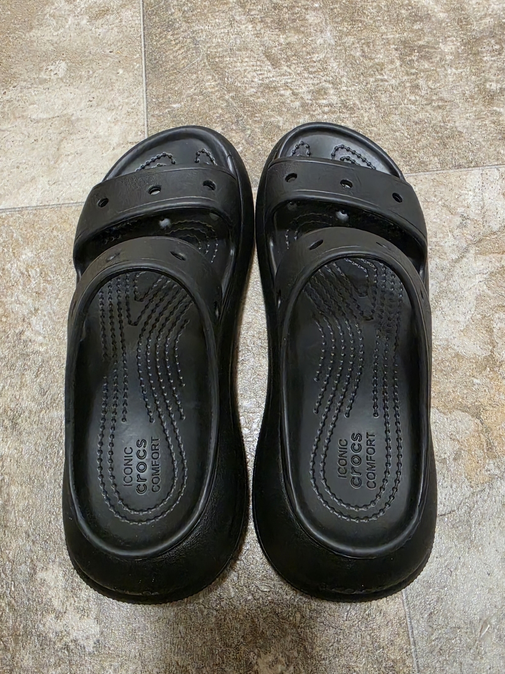 Crocs Classic Crush platform sandals / Women's Size 6 - Picture 8 of 8